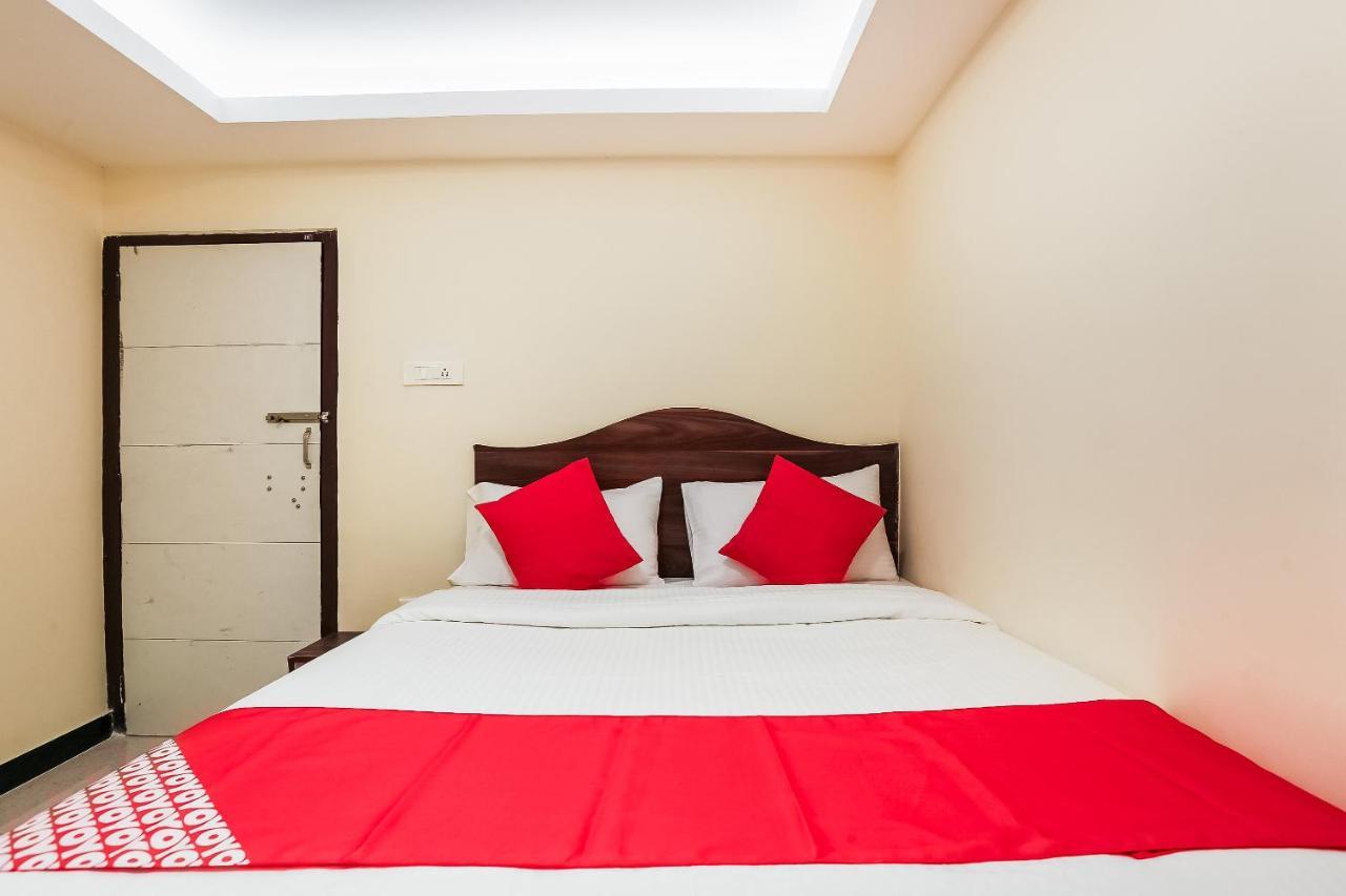 Oyo 36500 Sri Krishna Inn Ooty Ngoại thất bức ảnh