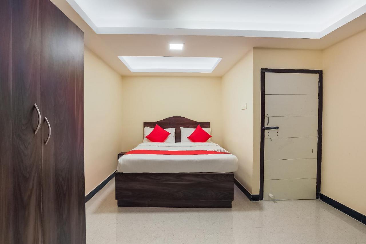 Oyo 36500 Sri Krishna Inn Ooty Ngoại thất bức ảnh